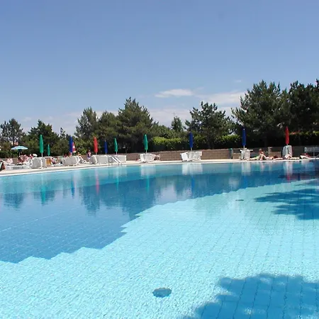 Lägenhet Valbella Con Piscina *