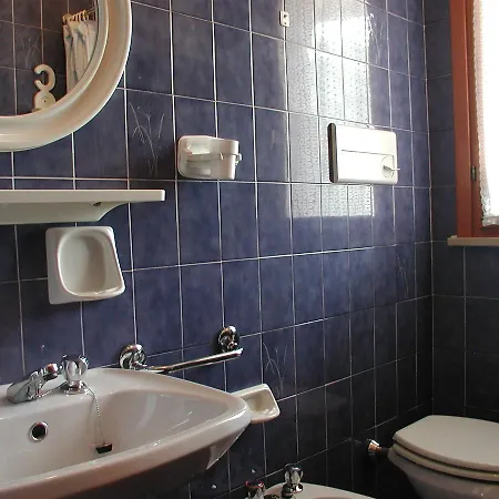 Lägenhet Valbella Con Piscina Bibione