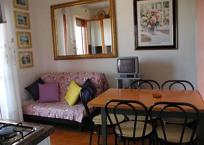 Διαμέρισμα Valbella Con Piscina Μπιμπιόνε