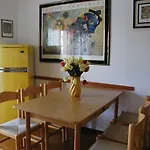 Valbella Con Piscina Appartement