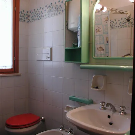 Διαμέρισμα Valbella Con Piscina *