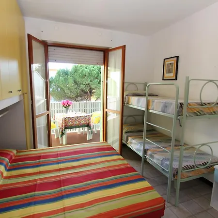 Valbella Con Piscina דירה