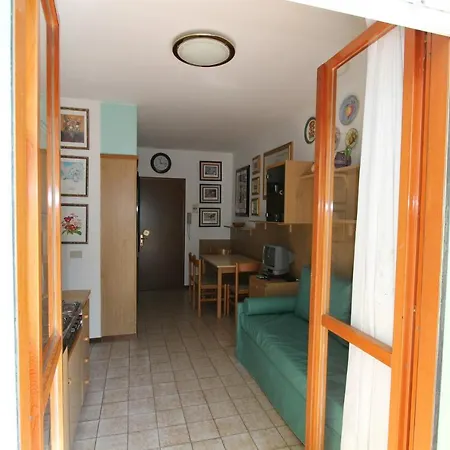 Valbella Con Piscina Immobiliare Friuli *