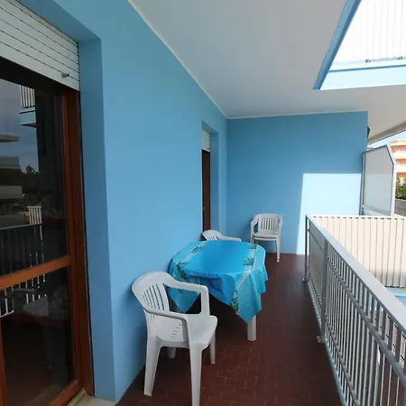 Valbella Con Piscina * ביביונה